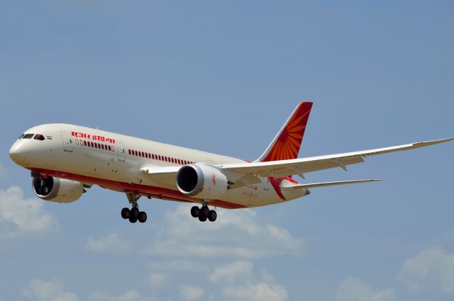 Boeing 787-8 (VT-ANO) - Air India - B788 - VT-ANO - KFTW - Arriving Ft Worth, TX Meacham Field for more paint work. This is a brand new B787-800 yet to be delivered to Air India.