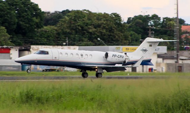 Learjet 40 (PP-CRV)