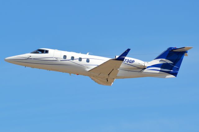 Learjet 55 (N73GP)