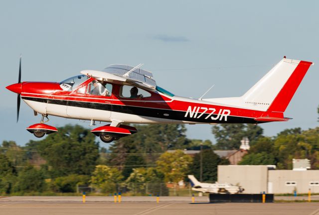 Cessna Cardinal (N177JR)