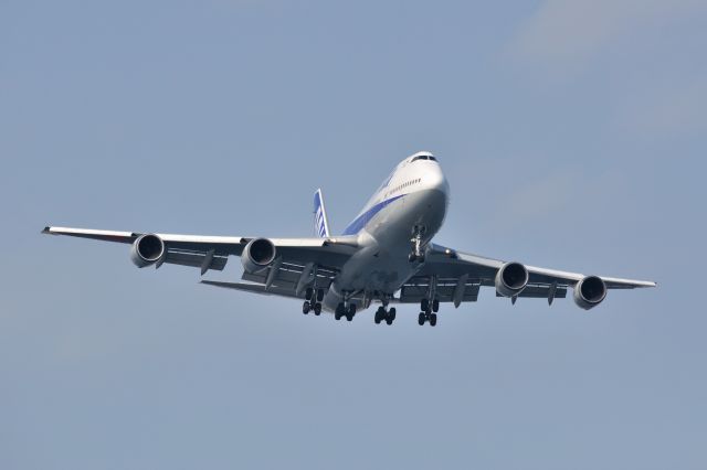 Boeing 747-400 (JA8959)