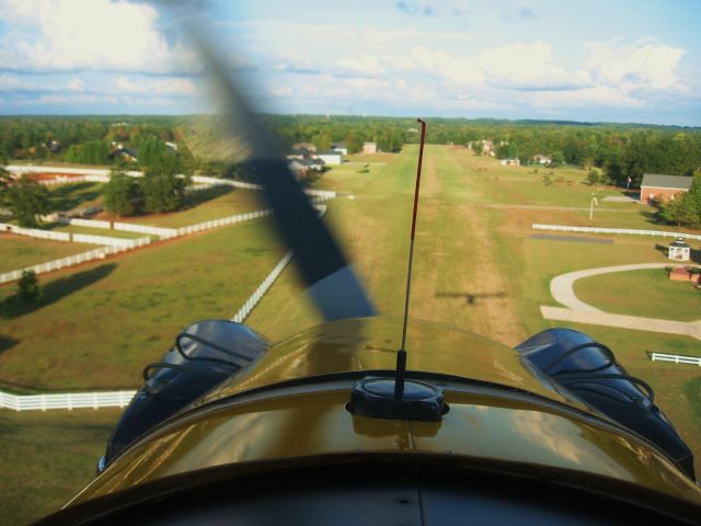 Piper NE Cub — - On final