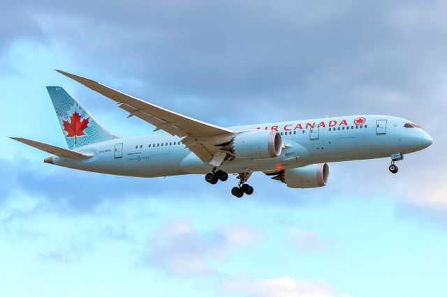 Boeing 787-8 (C-GHPQ) - Air Canada 787 C-GHPQ