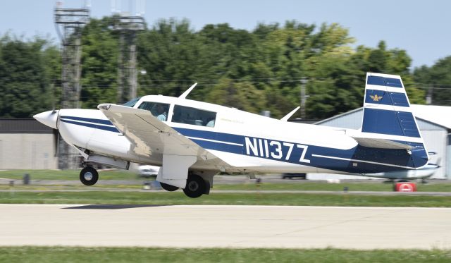 Mooney M-20 (N1137Z) - Airventure 2017