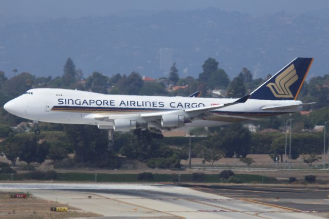 Boeing 747-400 (9V-SFQ)