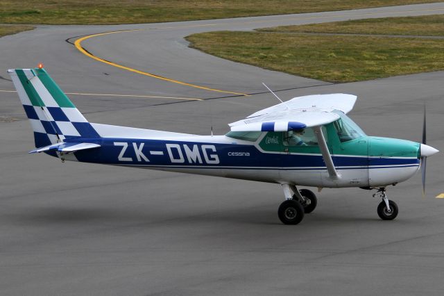 Cessna Commuter (ZK-DMG)