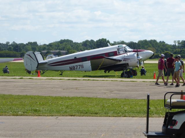 Beechcraft 18 (N87711)