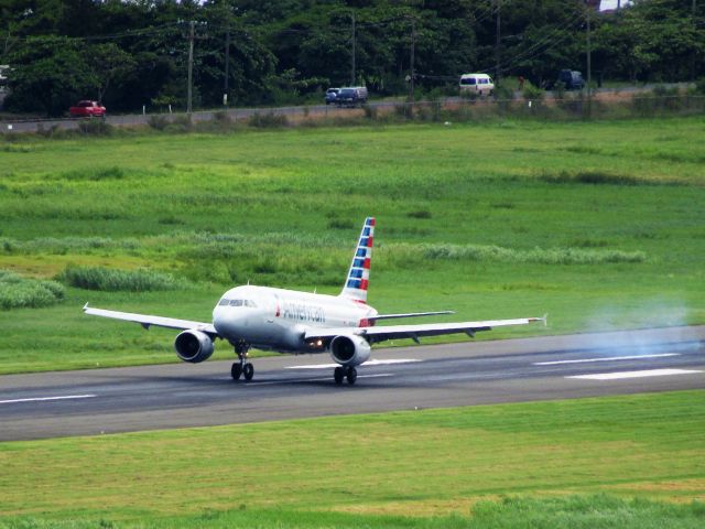 Airbus A319 (N722US)