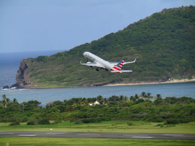 Boeing 757-200 (N175AN)