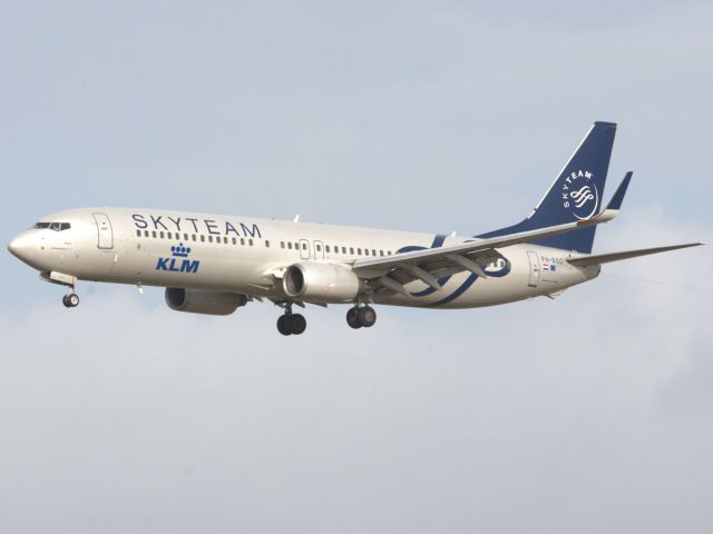 Boeing 737-900 (PH-BXO) - Skyteam, Kystvejen RWY22L