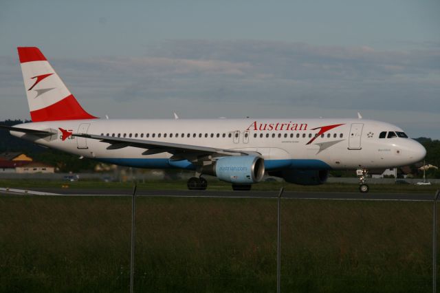 Airbus A320 (OE-LBI)