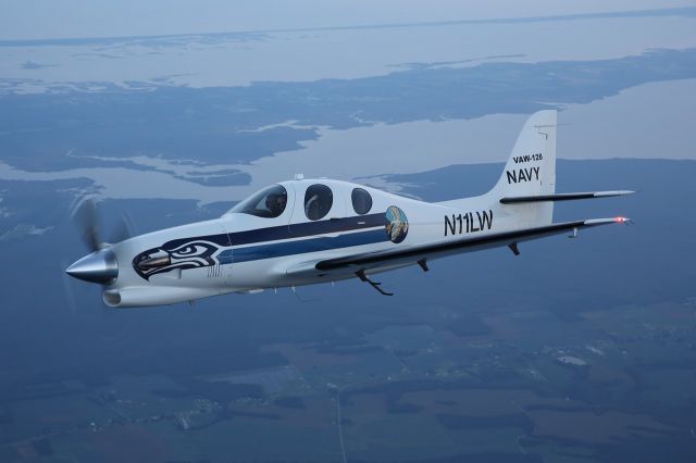 Lancair Evolution (N11LW)