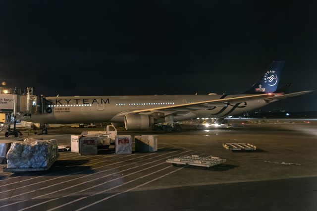 Airbus A330-300 (B-5928) - 7th Oct., 2017