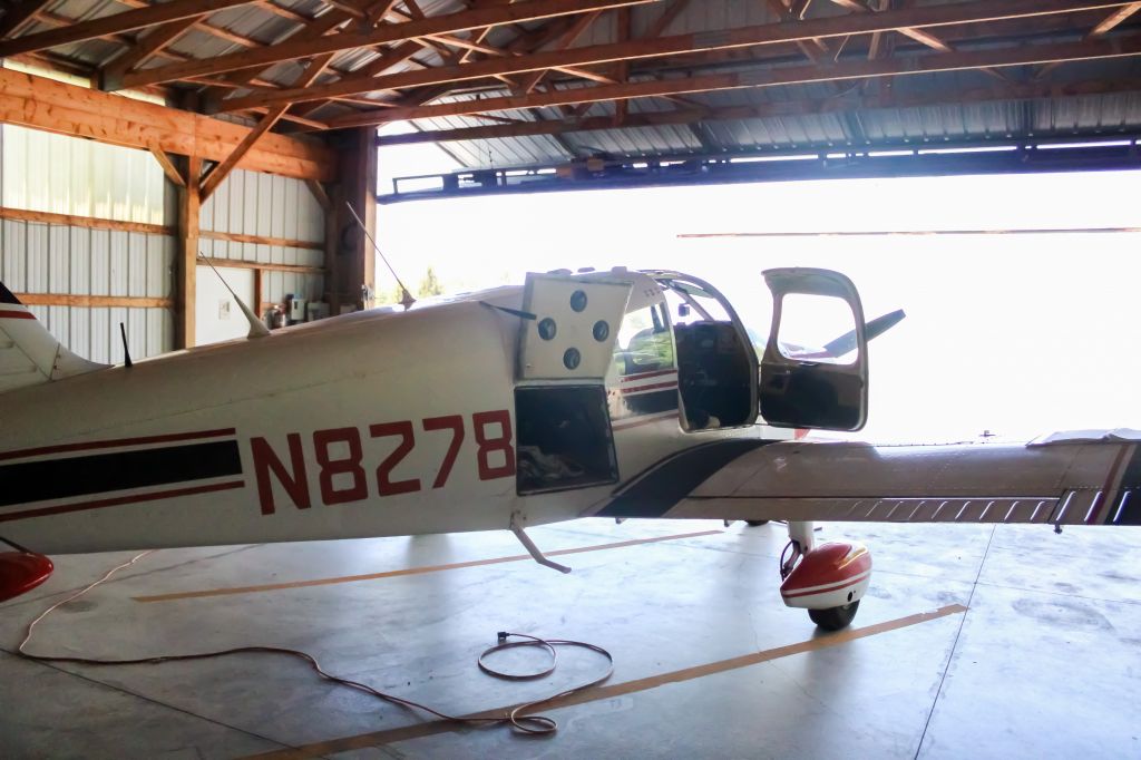 Piper Cherokee (N8278W)