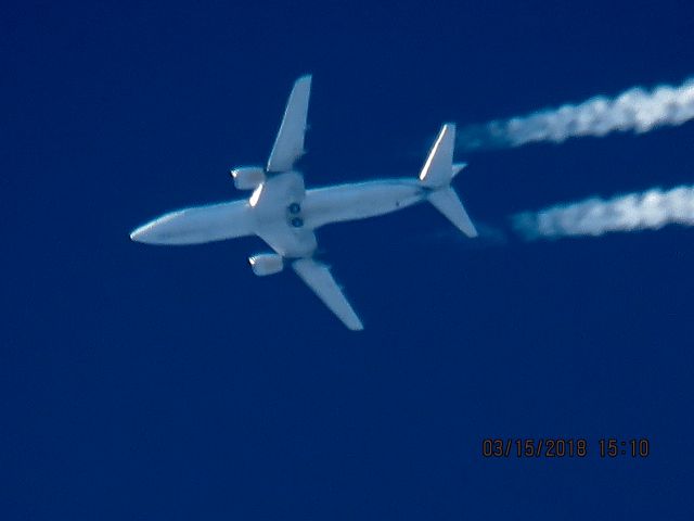 BOEING 737-400 (N279AD)