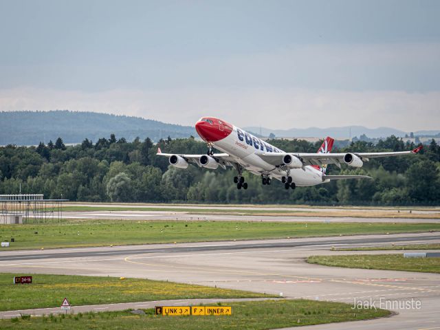 Airbus A340-300 (HB-JME)