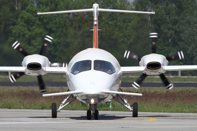 Piaggio P.180 Avanti (PH-HRK)