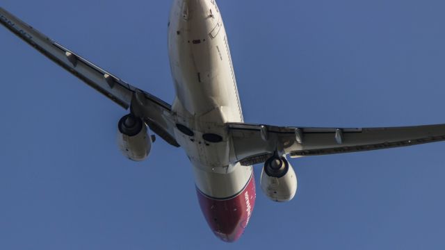 Boeing 737-800 (LN-NGP)