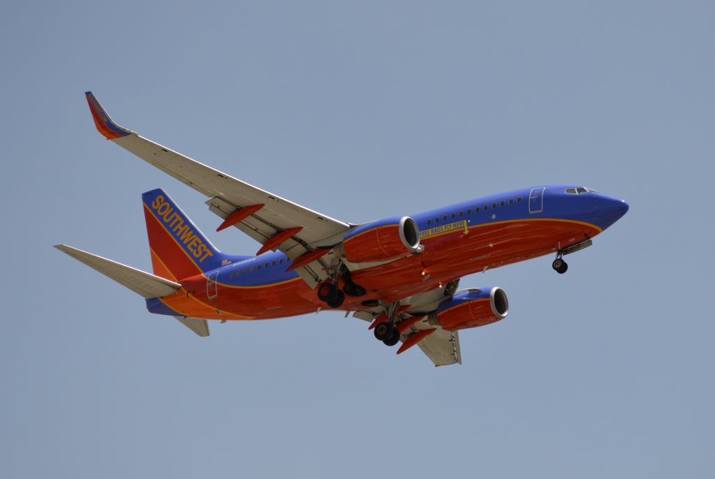 Boeing 737-700 (N458WN)