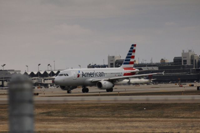 Airbus A319 (N829AW) - 032616 taxiing out W for Rwy 17