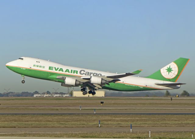 Boeing 747-400 (B-16481)