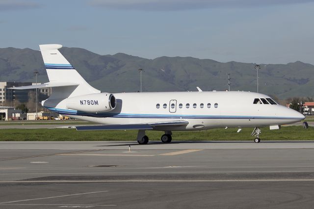 Dassault Falcon 2000 (N790M)