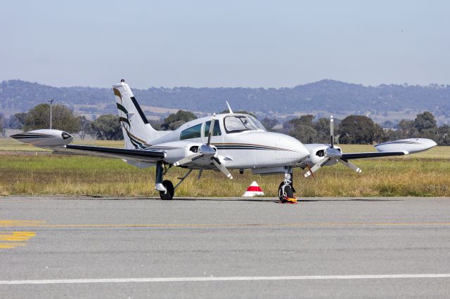 Cessna 310 (VH-KXG) - MH George Properties Pty Ltd (VH-KXG) Cessna T310R at Wagga Wagga Airport.