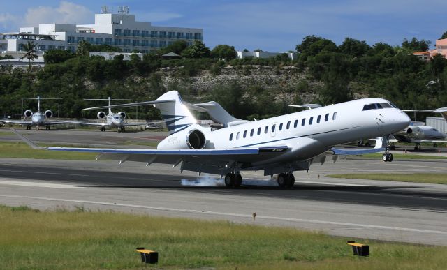 BOMBARDIER BD-700 Global 7500 (N875RM)