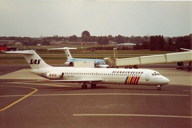 McDonnell Douglas DC-9-40 (SE-DDT) - SAS DC9-41 cn47779 Archief sep 83