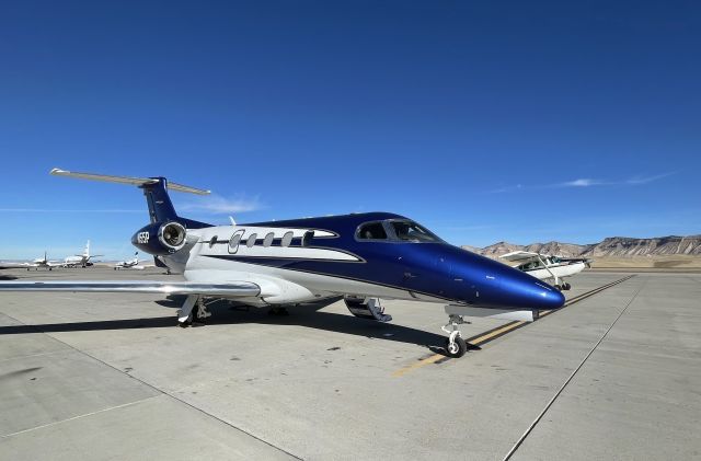 Embraer Phenom 300 (N55P)