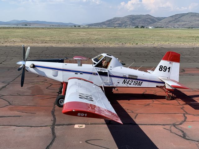 Air Tractor AT-802 (N4219M)
