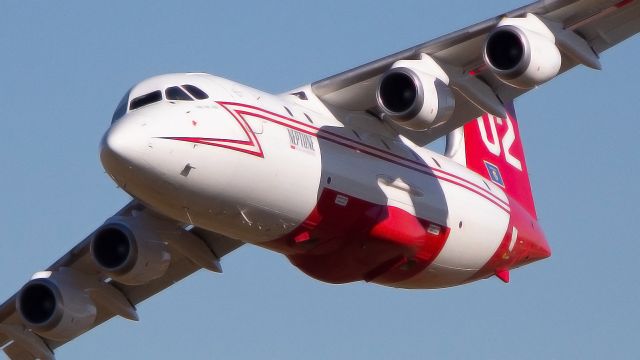 British Aerospace BAe-146-200 (N474NA) - Performing a flyby of the tanker base before coming around one last time for a final sendoff drop