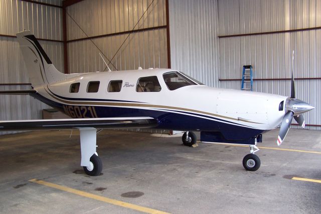 Piper Malibu Mirage (N6102F)