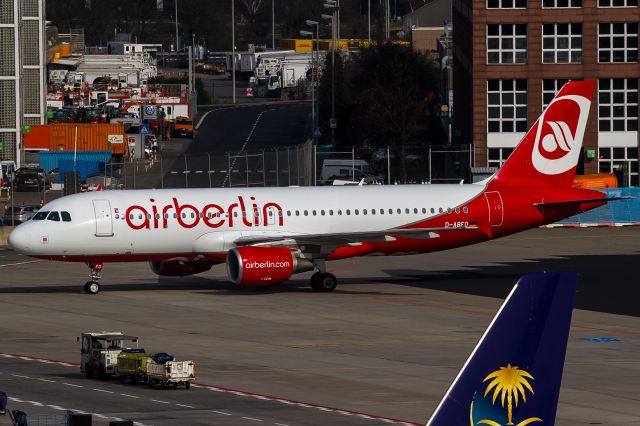 Airbus A320 (D-ABFO) - terminal 2 observation deck, Frankfurt