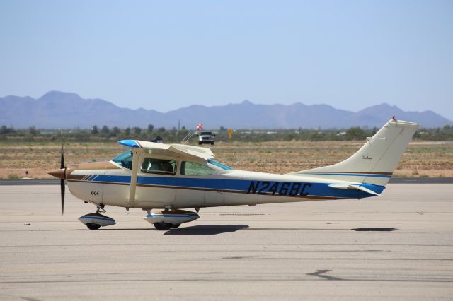 Cessna Skylane (N246BC) - Cessna 182M, Skylane, on 18 April 2015.