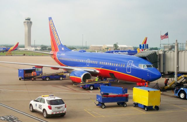 Boeing 737-700 (N700GS) - Southwest 737-7H4 N700GSbr /At the gate at AUS for my flight WN#381 to DALbr /May-10-2016