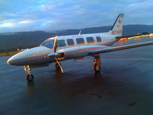 Piper Navajo (N27471) - Operated by Grant Aviation