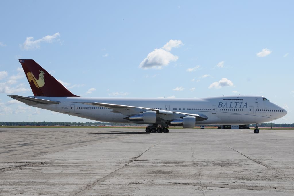 Boeing 747-200 (N706BL) - Well, you never know what surprises you will find at YIP. I never heard of these guys before. Apologies for the back-lit photos, but you take what you can get.