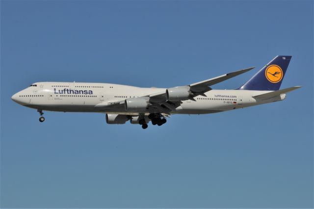 BOEING 747-8 (D-ABYG)