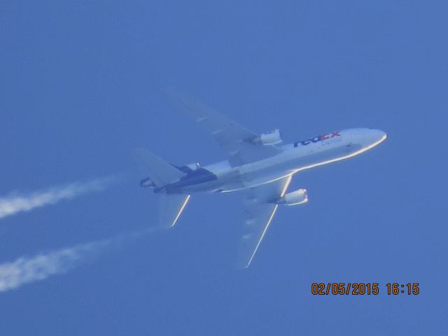 McDonnell Douglas DC-10 (N320FE) - FedEx flight 597 from MEM to SEA over Southeastern Kansas at 34,000 feet.