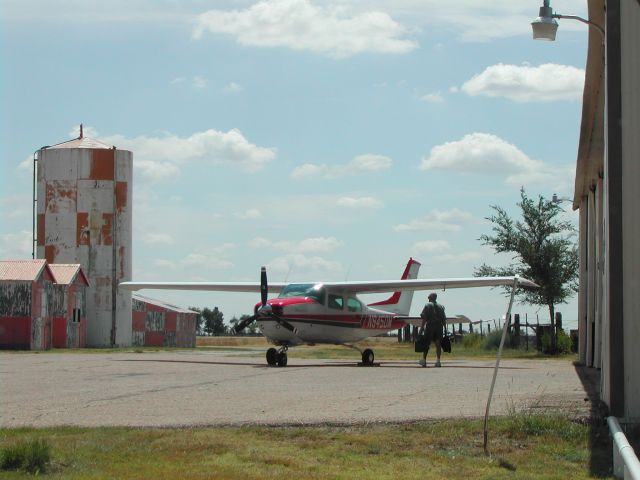 Cessna Centurion (N9450M)