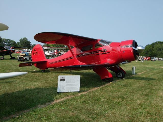 Beechcraft Staggerwing (N51121)