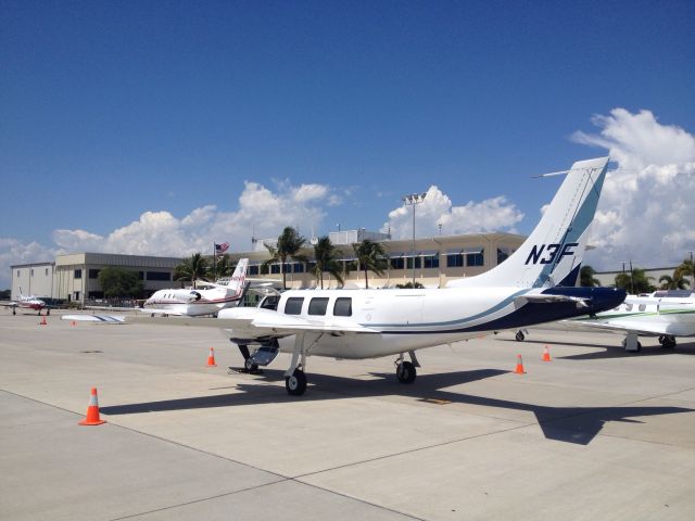 Piper Aerostar (N3F)