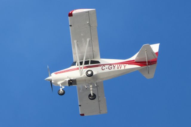 C-GYWY — - C-GYWY Maule MXT-180 Survolant le centre-ville de Lavaltrie QC. Le 19-12-2024 à 10:19.