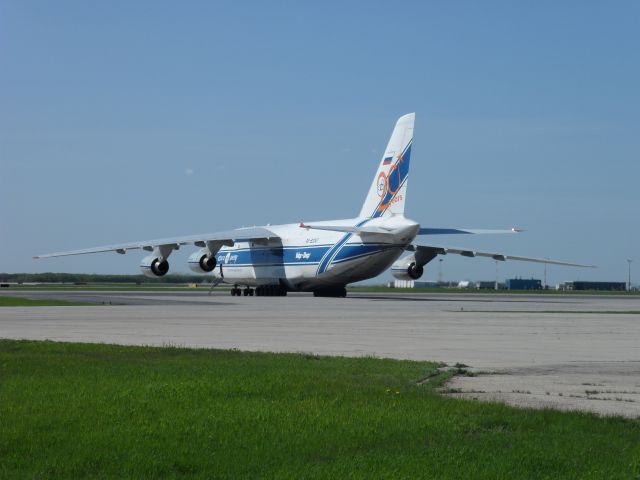 Antonov An-12 (RA-82047) - Flight crew just got on the plane and it was ready to go!