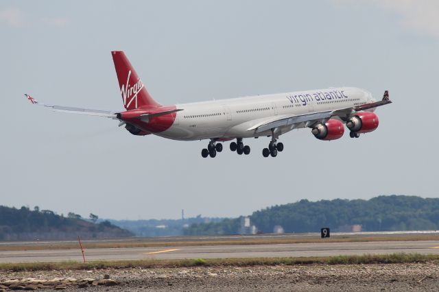 Airbus A340-600 (G-VWEB)