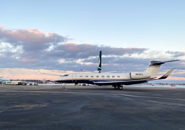 Gulfstream Aerospace Gulfstream G650 (N615KG) - Sneakers / Slippers 01/20/25