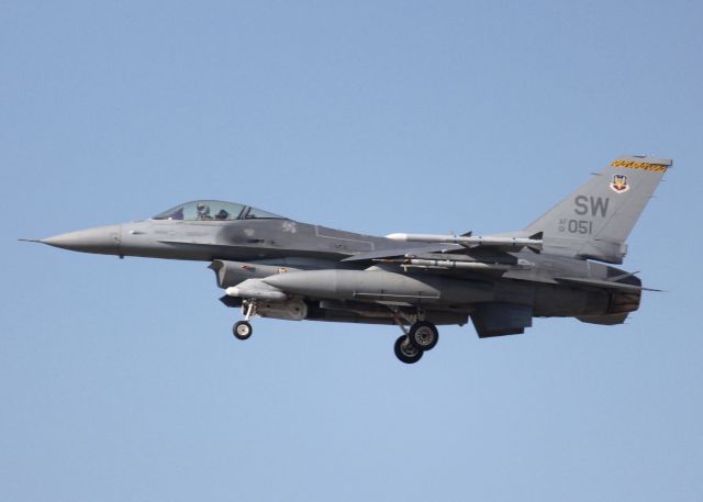 Lockheed F-16 Fighting Falcon (01-7051) - At Barksdale Air Force Base.