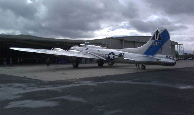 Boeing B-17 Flying Fortress (N483514) - Boeing B-17 Flying Fortress