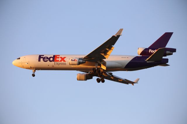 Boeing MD-11 (N523FE)